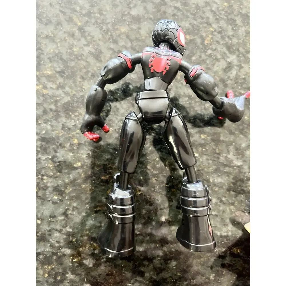 Set Of 3 “Bend And Flex” Marvel Spiderman‎ 6” Action Figures With Shields Loki